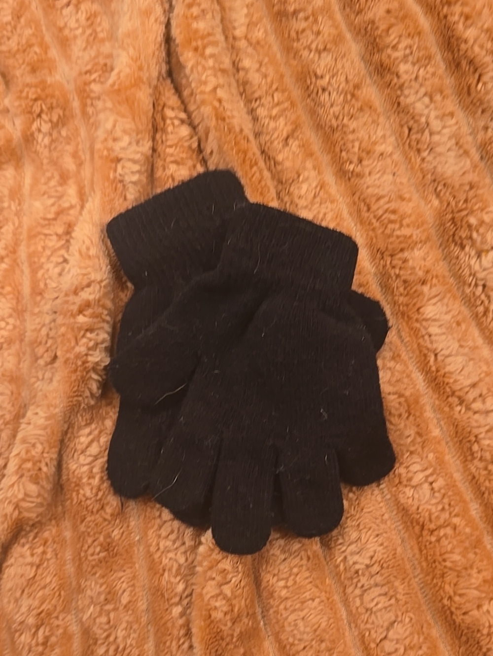 ❤️10/$10 Kids Gloves